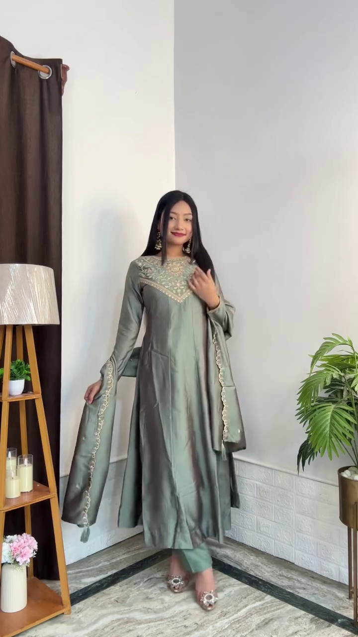 Ethnic Anarkali Kurta Set