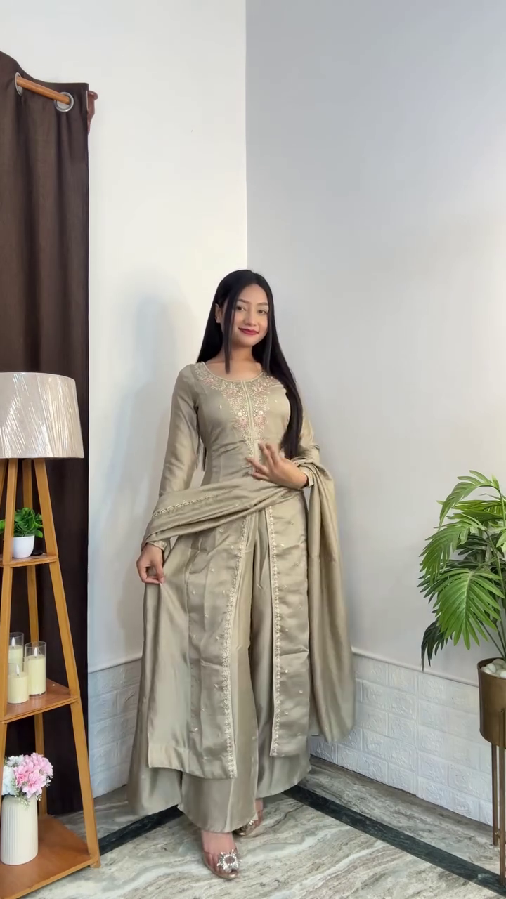 Ethnic Anarkali Kurta Set